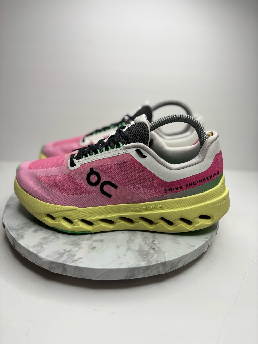 Size 8- On Women's Cloudsurfer Next running shoes in the bright Pink / Limelight